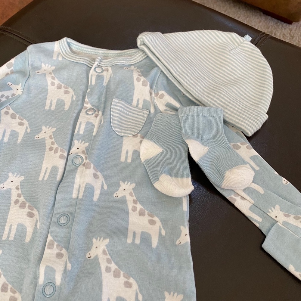 Carter’s 3 month 3-piece set